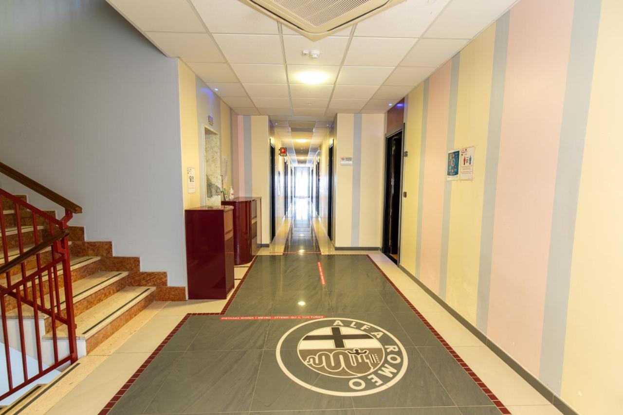 Xxv Aprile Casa Per Ferie Otel Albenga Dış mekan fotoğraf